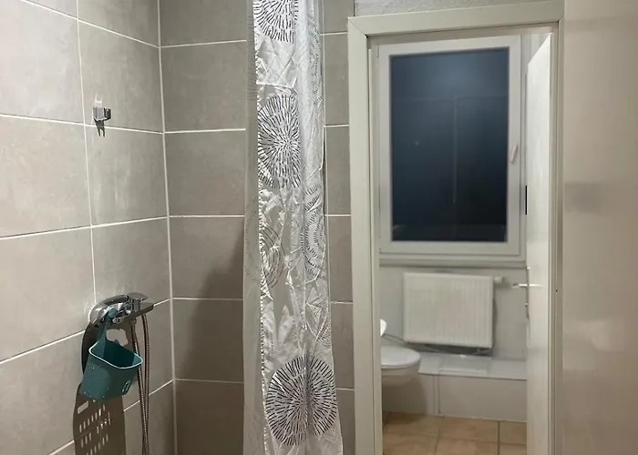 Grosszuegiges City-haus Mit 6 In Ideal Fuer Gruppen & Business Lejlighed *