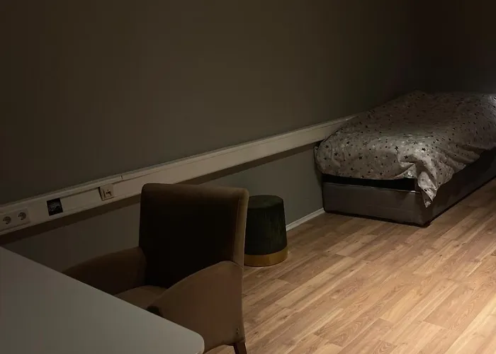 Grosszuegiges City-haus Mit 6 In Ideal Fuer Gruppen & Business Lejlighed